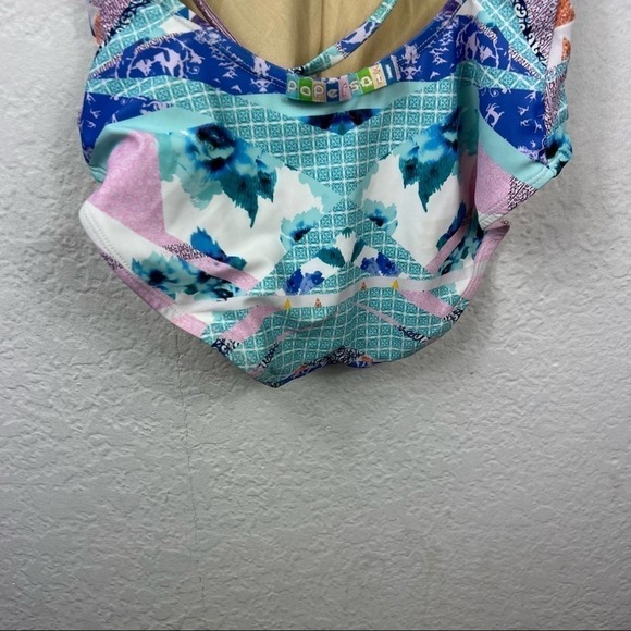 Paper Sails Swim V Neckline Open Back One Piece Swimsuit - Picture 7 of 9